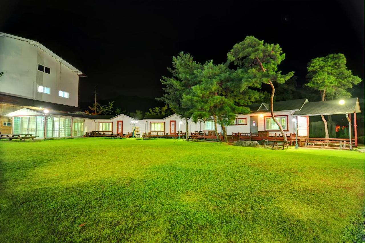 Sungbo Youth Hostel Mungjong Kültér fotó