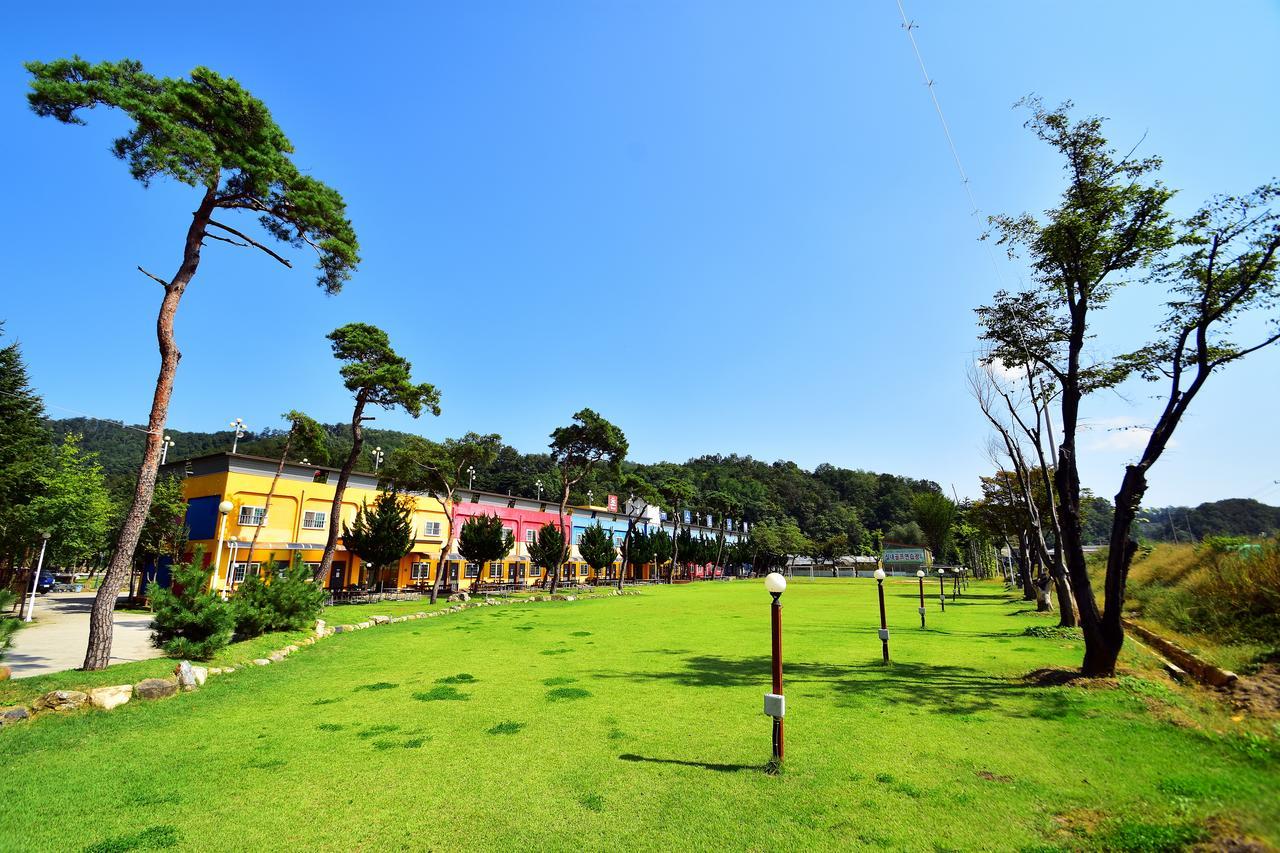 Sungbo Youth Hostel Mungjong Kültér fotó